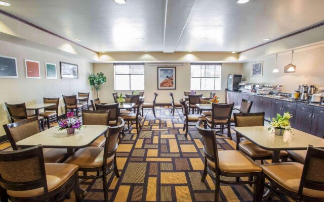 Comfort Suites Castle Rock
