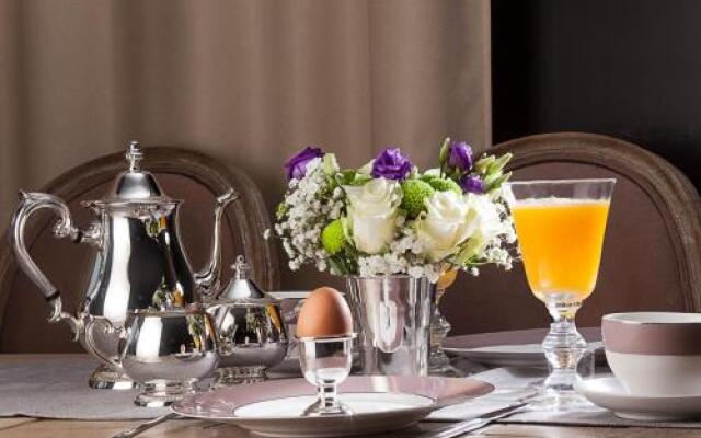 Frost Boutique Hotel