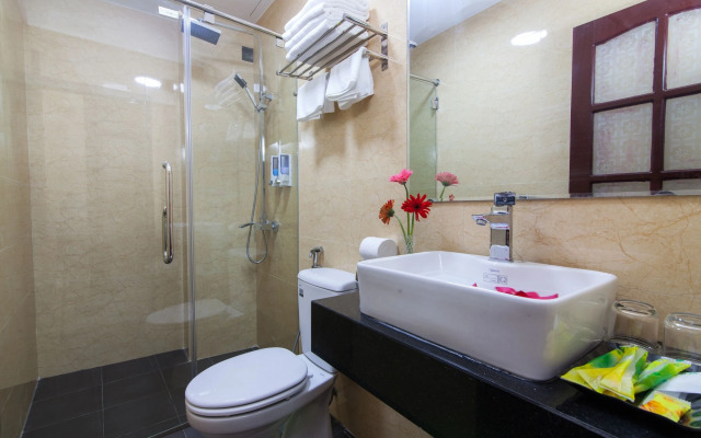 Hanoi Elpis Hotel