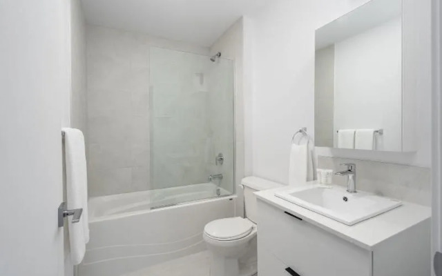 Sonder by Marriott Bonvoy Le Victoria Apartments Old Montreal