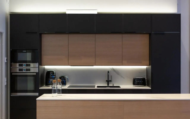 Riverside luxury suites