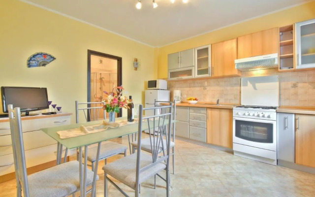 Lorena Apartments