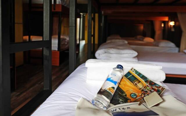 W168 Hostel