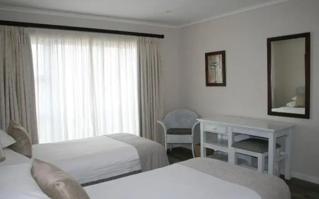 Pinnacle Lodge 79