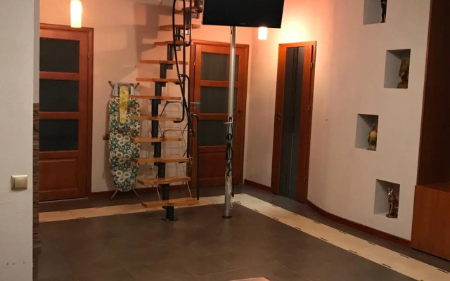 Затишна квартира в спальному районі