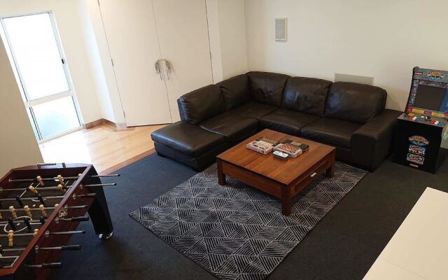 Paradise Escapes - 001