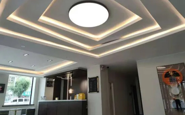 Yuedu Hotel (Changchun Convention and Exhibition Center Tiansheng Huolicheng Branch)