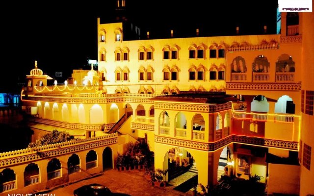 Hotel Fort Chandragupt Jaipur