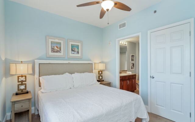 Laketown Wharf by Vtrips