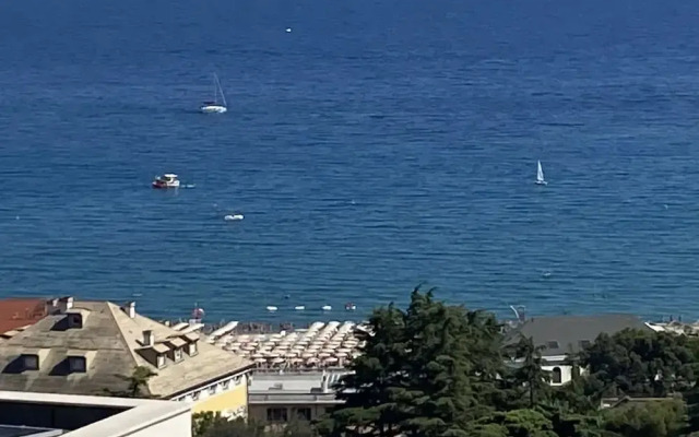 Arcobaleno Apartment 500 Meters From the sea