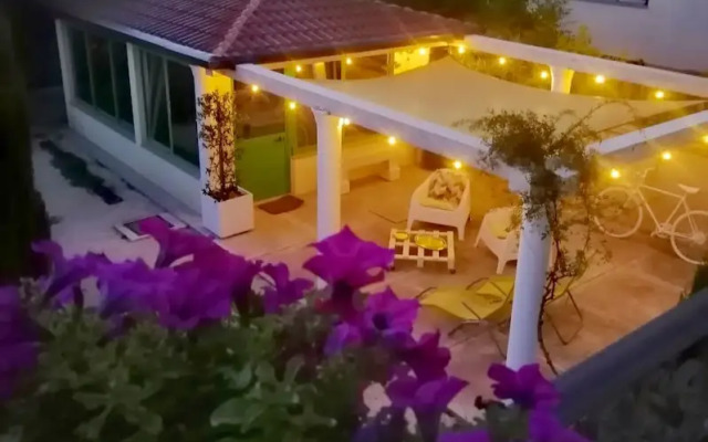 Villa Mandolina Apartments