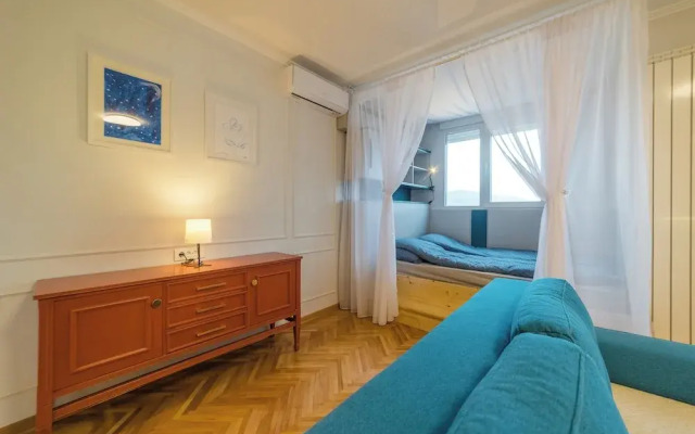 Modern Studio in Central Pirot