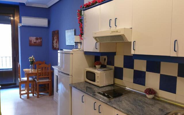 Apartamentos Dana Sol