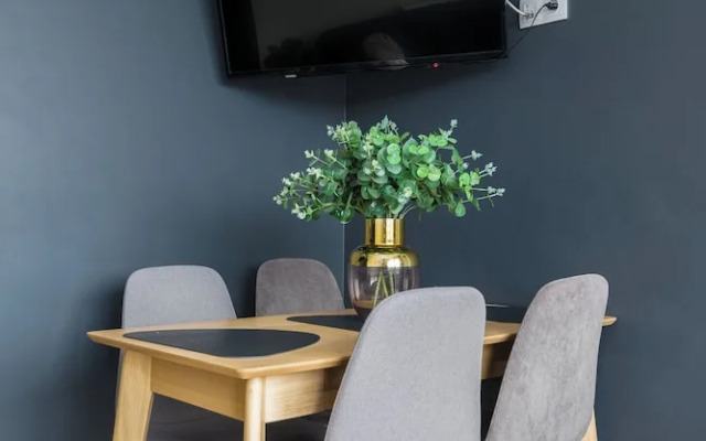 Royal - by Kairos Apartments
