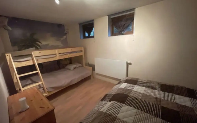 Nyhyttan Comfortable Holiday Residence