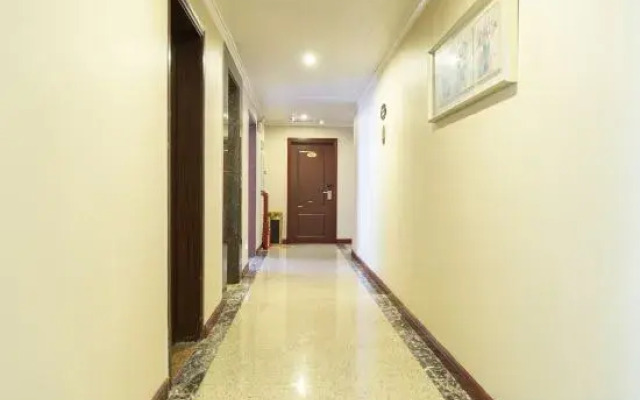 Xin Hu Hotel
