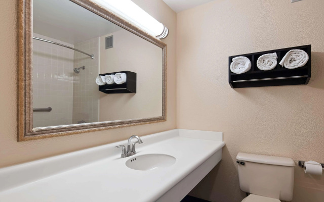 Best Western Leesburg Hotel & Conference Center