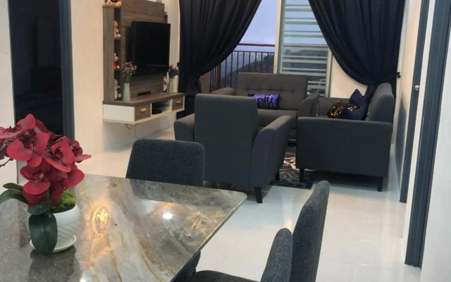 Ramadhina Eagle Eye View Home2stay Emerald Avenue