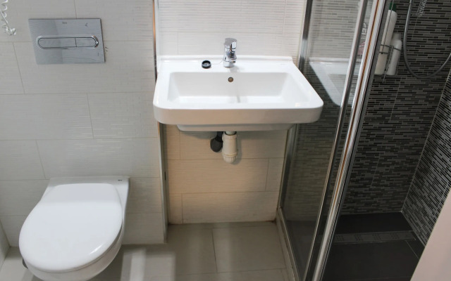 Pensión MYD La Estrella