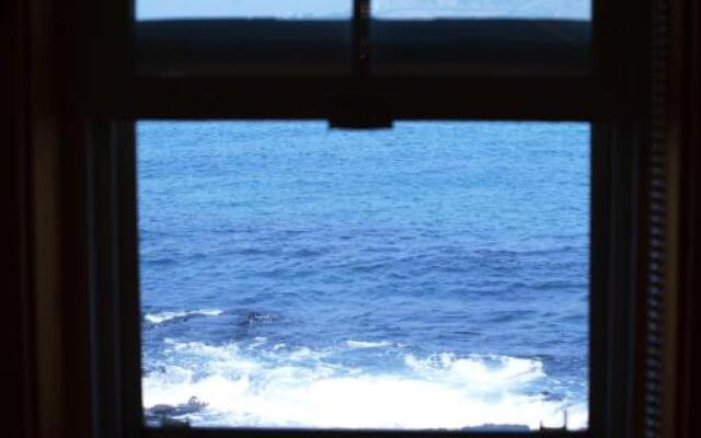 Jeju Namoo-n-sea Pension