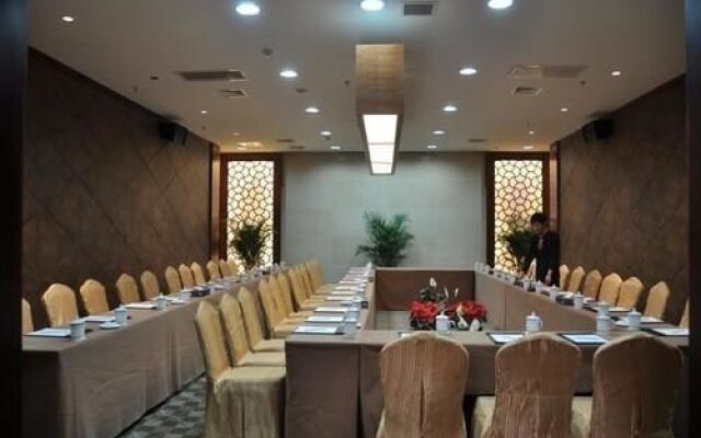Guoyu Hotspring Holiday Hotel