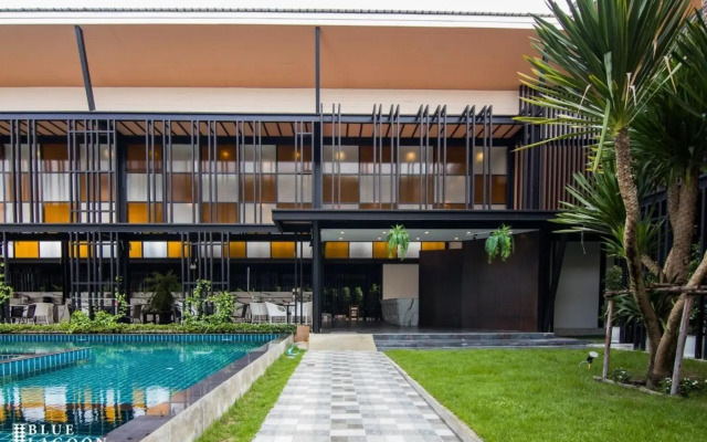 Blue Lagoon Hotel