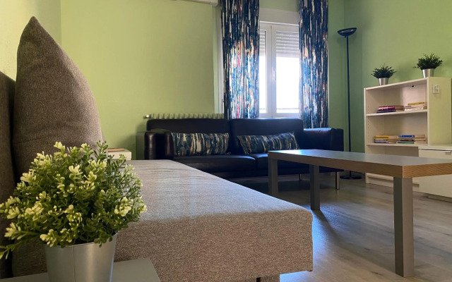 Apartamentos Dos Torres Frodo - Parking privado gratis