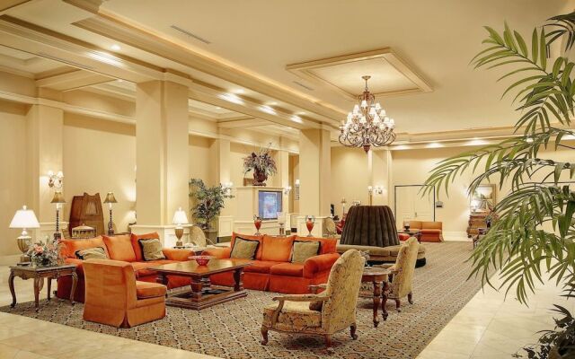 The Grand Hotel - Salem