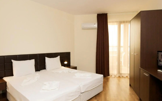 Hotel Golden Ina - Rumba Beach