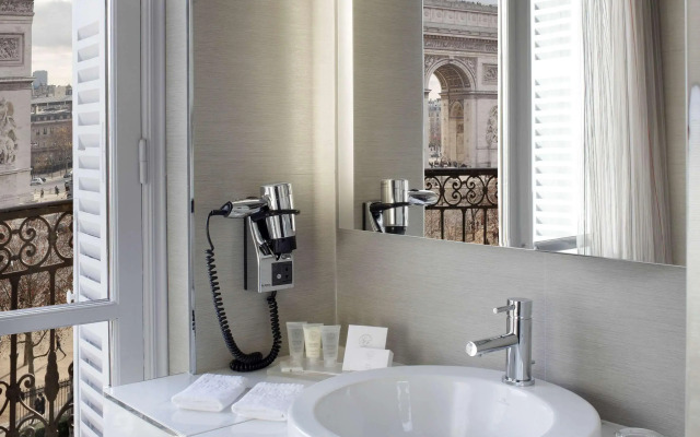 Splendid Etoile Hotel