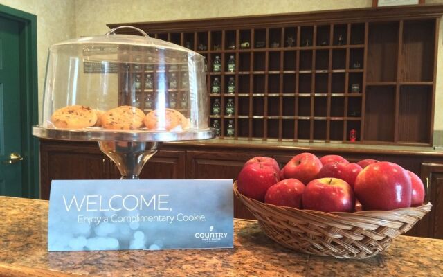 Country Inn & Suites by Radisson, Newark, DE
