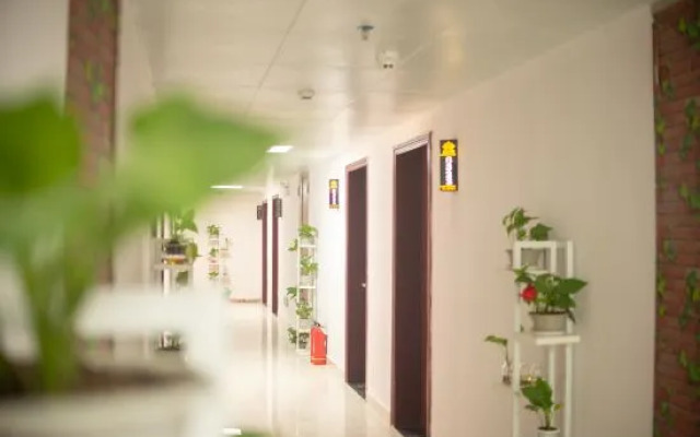 Haikou Yehai Warm Hotel
