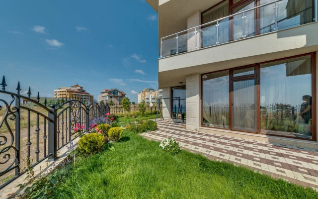 Apartcomplex Golden Bay