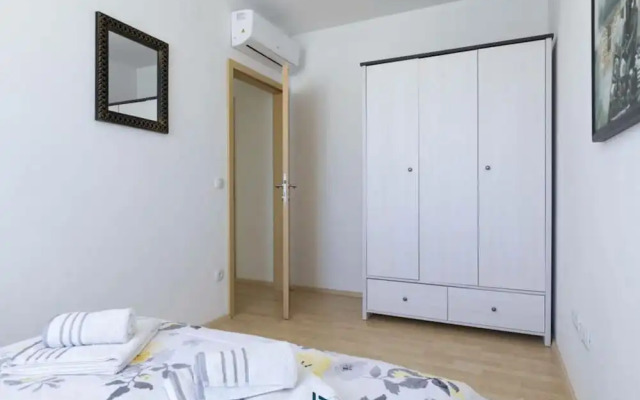 Villa Kostre Comfortable Holiday Residence