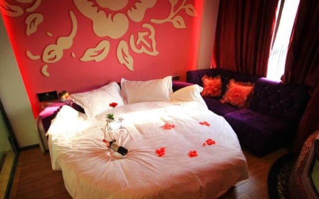 Meigui Zhiyue Theme Hotel