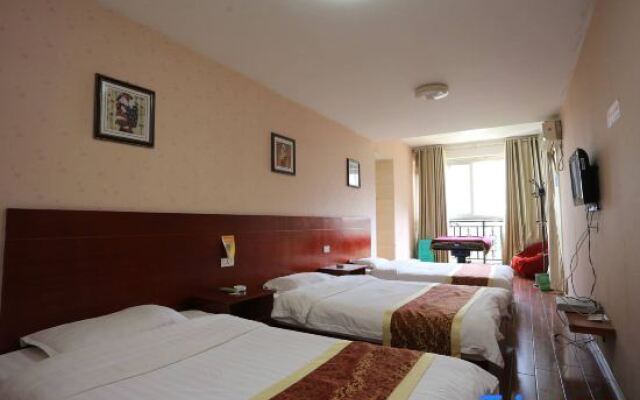 Yashu Apartment