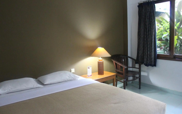Hotel Winotosastro Garden