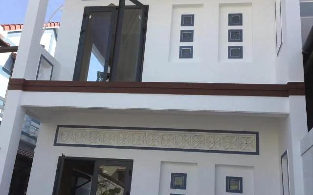 Tan Thanh Family Beach Home