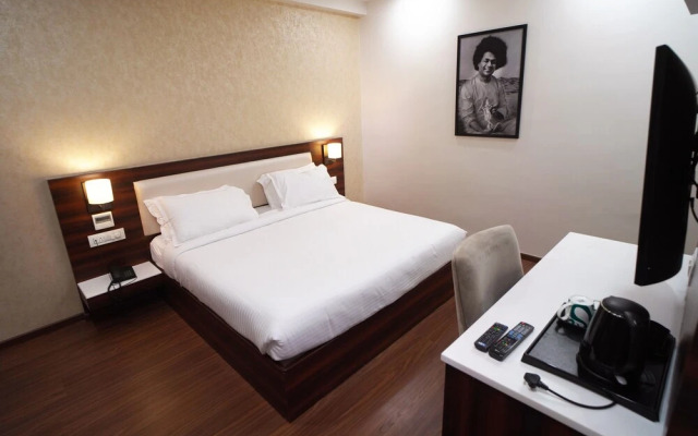Sai Maa Hotel & Residency