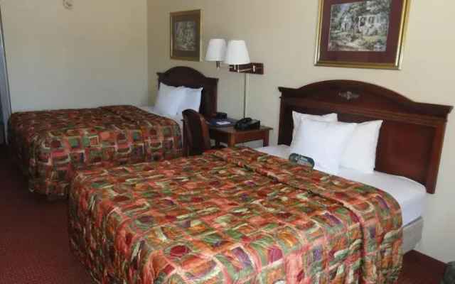 Magnuson Hotel Waco
