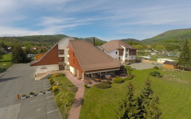 Hotel Horal