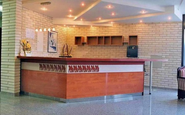 Ada Hotel
