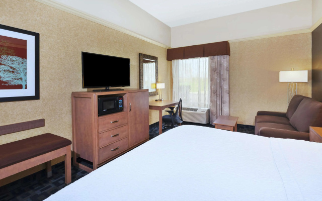 Hampton Inn Clinton