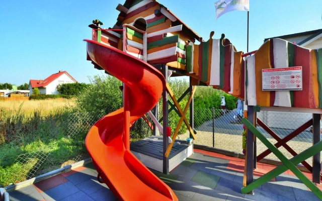 Cottage in Sianozety Near Golden Beach