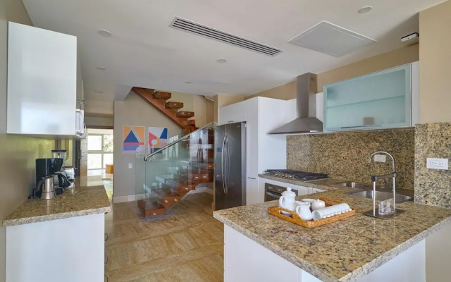 Beach Penthouse w Sea View B-402 Costa Atlantica