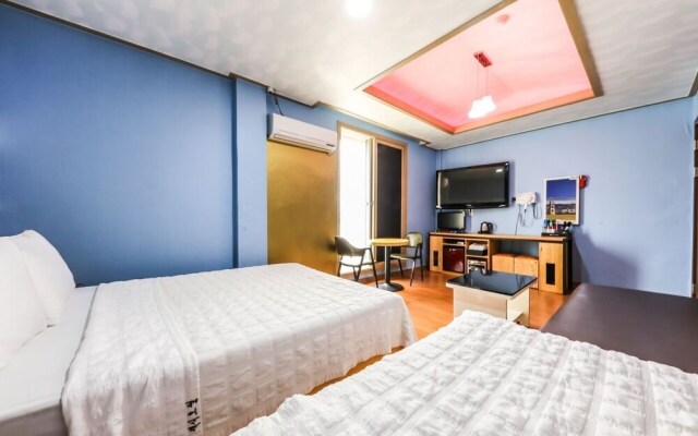 Seocheon Taxi Hotel