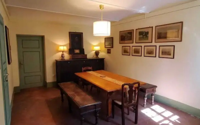 Newly Refurbished 2-bed Apartment in Certaldo