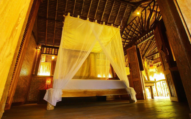 Flower Bud Bungalow