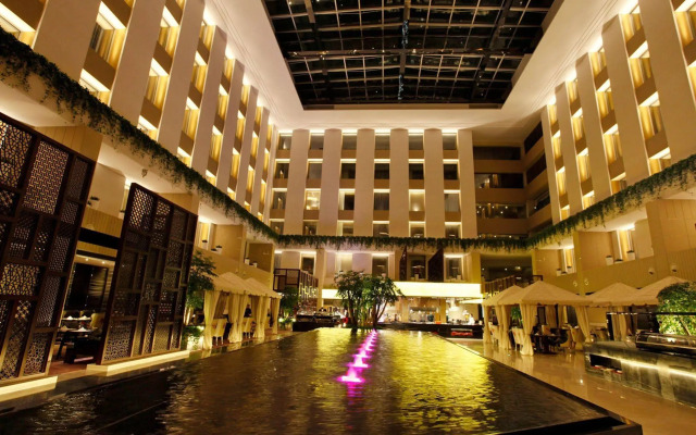 Palace Garden Hotel