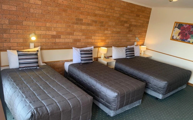 Newell Motor Inn - Narrandera